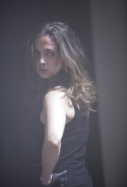 Fotoğraf Eliza Dushku