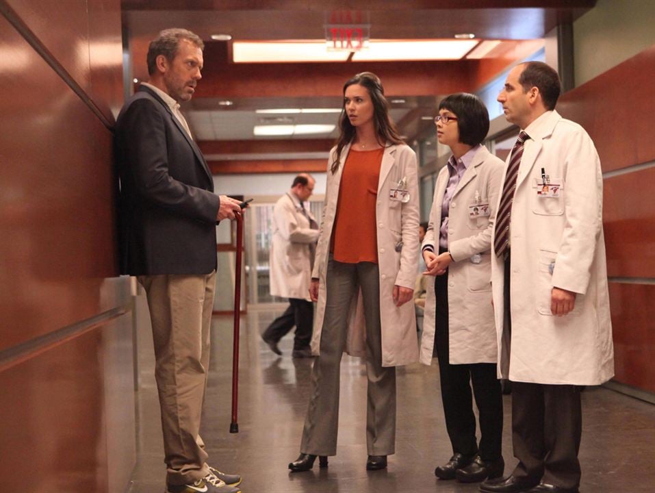 House : Fotoğraf Odette Annable, Peter Jacobson, Hugh Laurie, Charlyne Yi