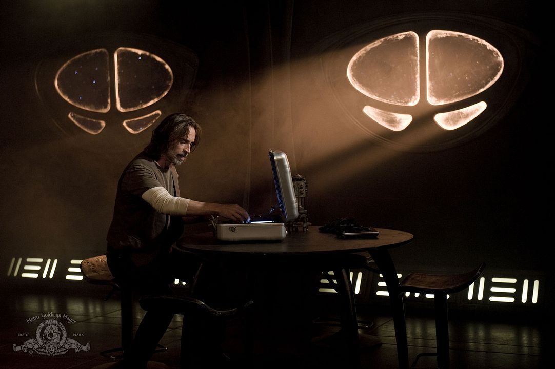 Stargate Universe : Fotoğraf Robert Carlyle