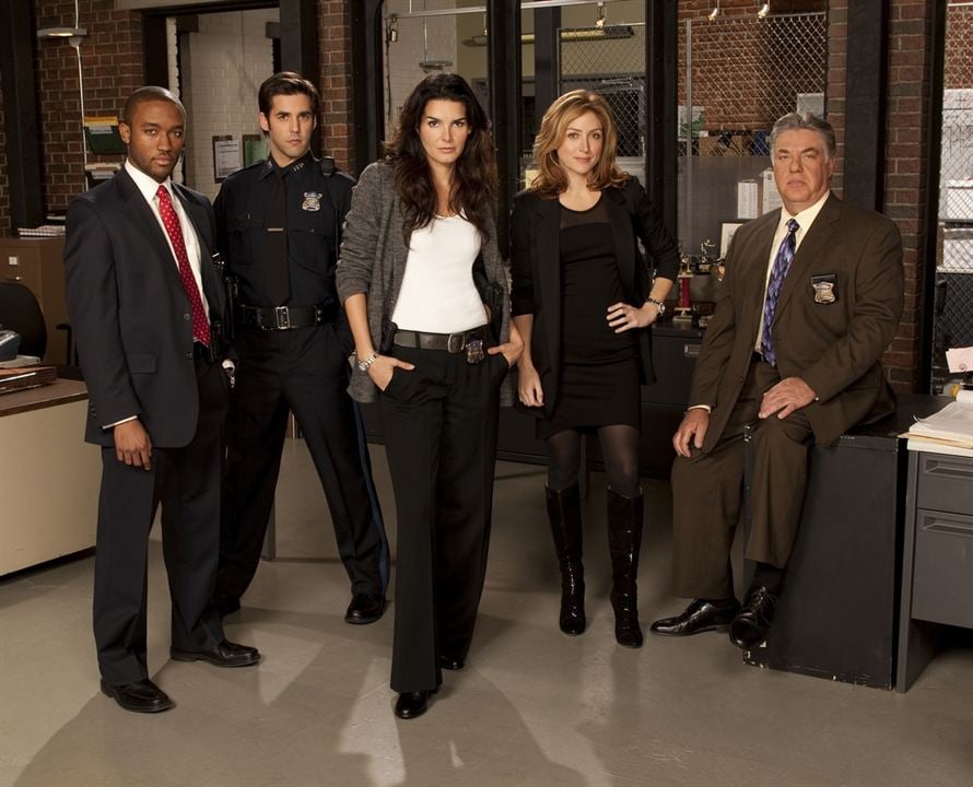 Fotoğraf Lee Thompson Young, Bruce McGill, Angie Harmon, Sasha Alexander