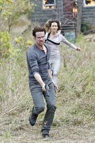 Nikita (2010) : Fotoğraf Maggie Q, Shane West