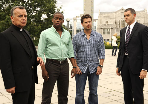 Fotoğraf Dule Hill, Timothy Omundson, Ray Wise, James Roday Rodriguez