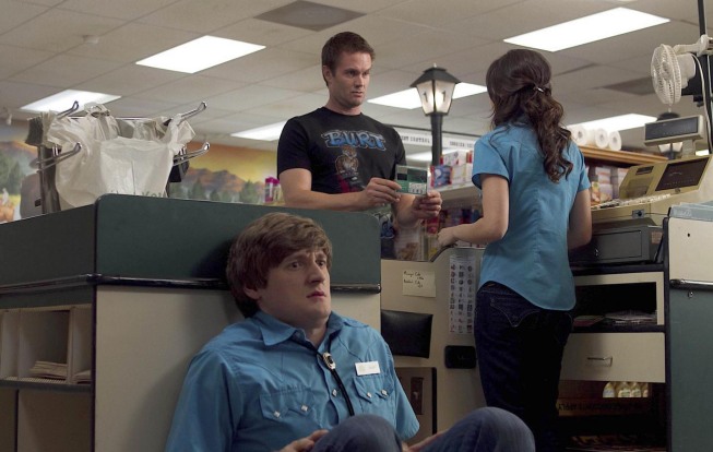 Raising Hope : Fotoğraf Lucas Neff, Shannon Woodward, Garret Dillahunt