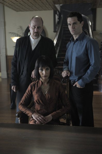 Being Human (US) : Fotoğraf Terry Kinney, Deena Aziz, Sam Witwer