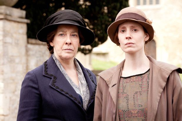 Downton Abbey : Fotoğraf Phyllis Logan, Amy Nuttall