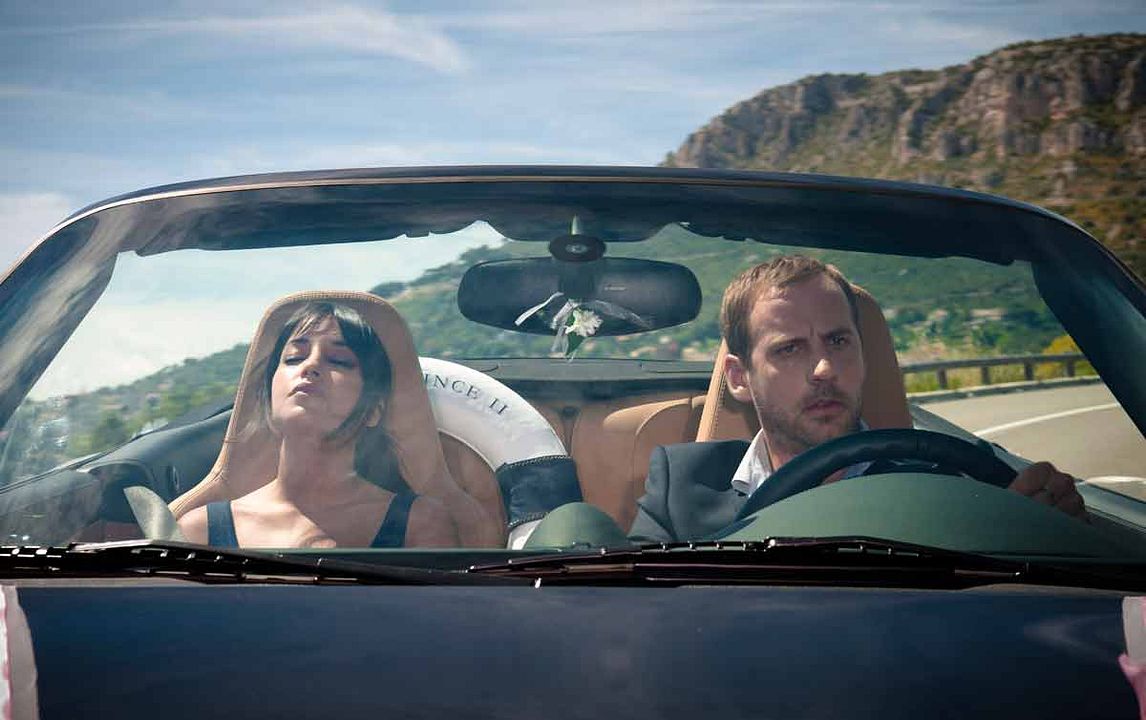 Fotoğraf Leïla Bekhti, Fred Testot