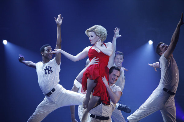 Smash (2012) : Fotoğraf Megan Hilty