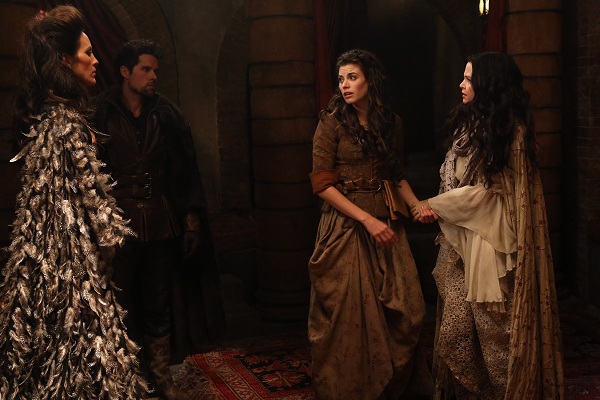 Once Upon a Time : Fotoğraf Ben Hollingsworth, Meghan Ory, Annabeth Gish, Ginnifer Goodwin