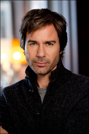 Fotoğraf Eric McCormack