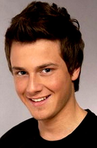 Afiş Volkan Akçaalan