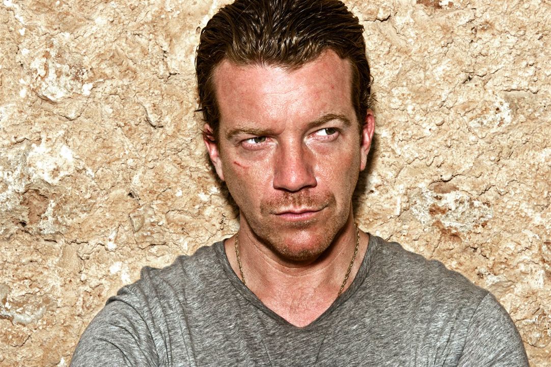 Fotoğraf Max Beesley