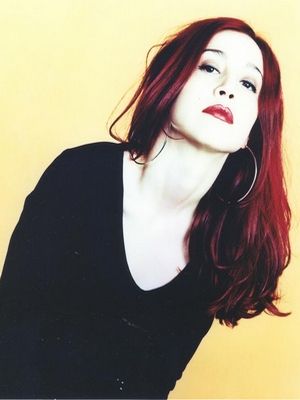 Afiş Erika Savastani