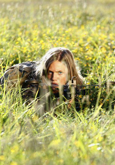 Revolution (2012) : Fotoğraf Tracy Spiridakos