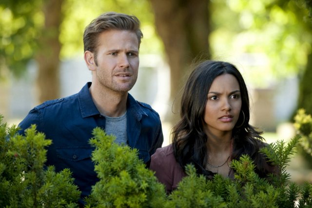 Cult : Fotoğraf Matthew Davis, Jessica Lucas