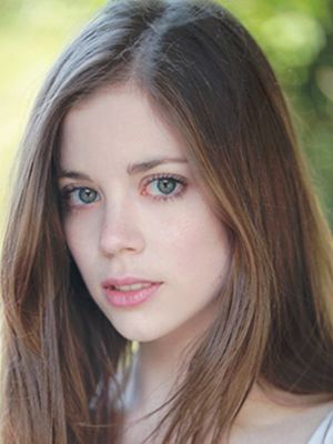 Afiş Charlotte Hope