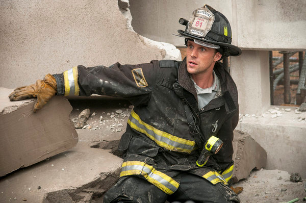 Chicago Fire : Fotoğraf Jesse Spencer