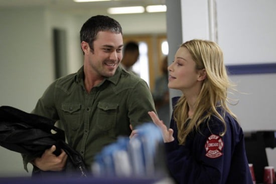 Chicago Fire : Fotoğraf Taylor Kinney, Lauren German