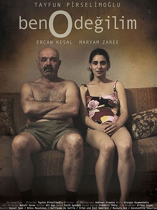 Ben O Değilim : Afiş