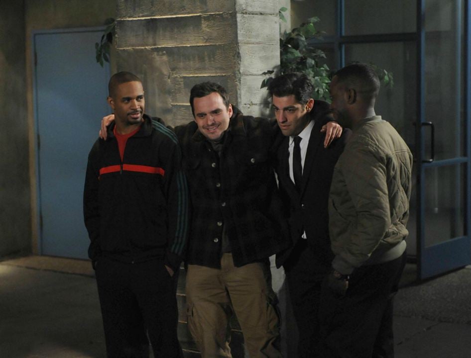 Fotoğraf Max Greenfield, Damon Wayans Jr., Jake Johnson, Lamorne Morris