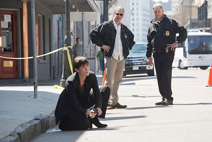 Fotoğraf Scott Bakula, Zoe McLellan, Mark Harmon