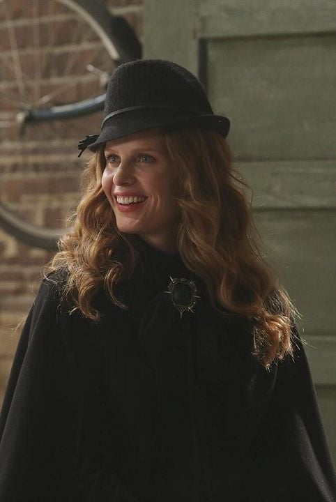 Fotoğraf Rebecca Mader