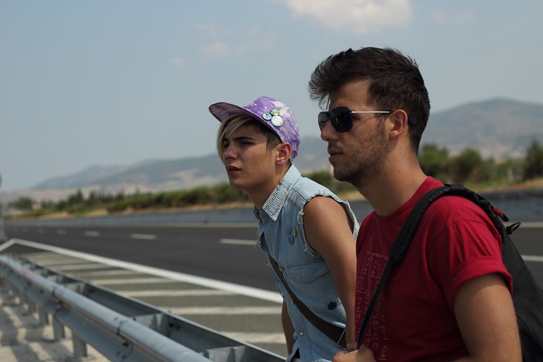 Xenia : Fotoğraf Kostas Nikouli, Nikos Gelia