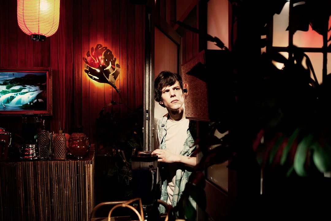 Öteki : Fotoğraf Jesse Eisenberg