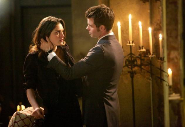 Fotoğraf Daniel Gillies, Phoebe Tonkin