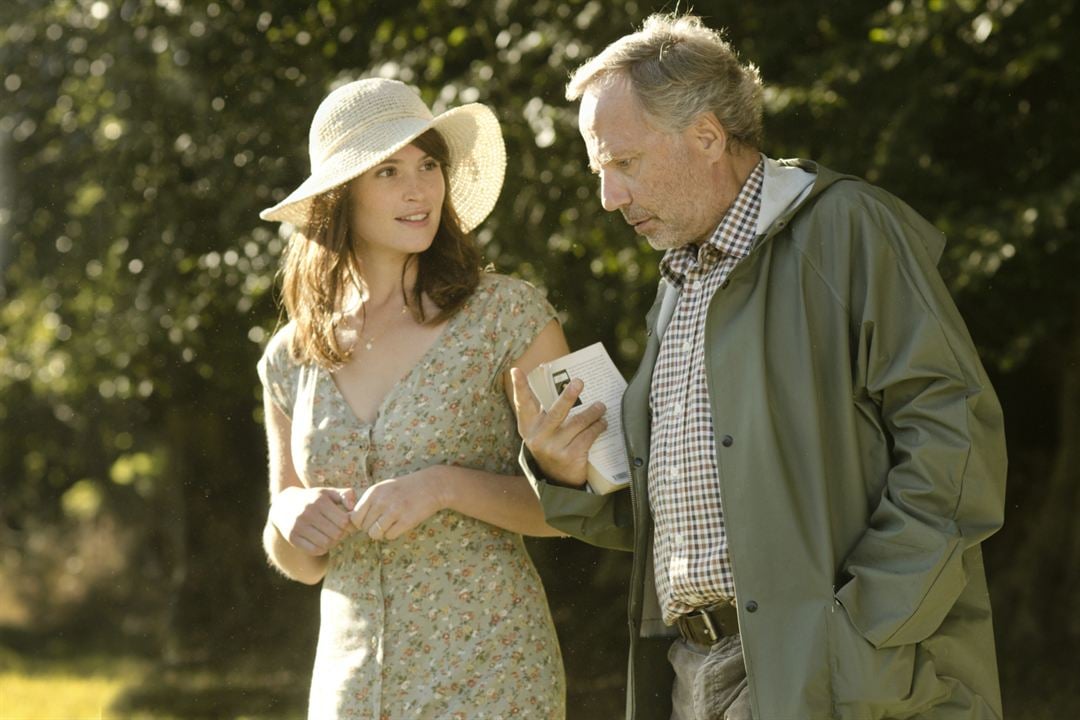 Aşkın Dili : Fotoğraf Fabrice Luchini, Gemma Arterton