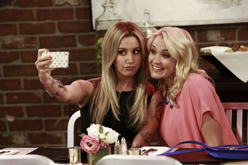 Fotoğraf Ashley Tisdale, Emily Osment