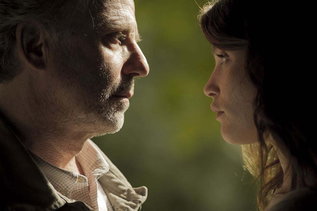 Aşkın Dili : Fotoğraf Fabrice Luchini, Gemma Arterton