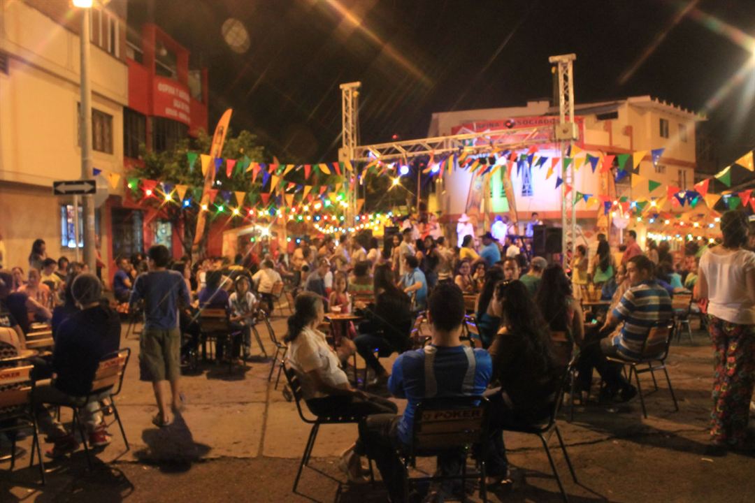 Ciudad delirio : Fotoğraf