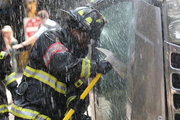 Chicago Fire : Fotoğraf Eamonn Walker