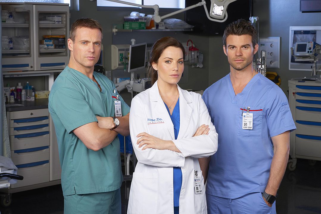 Fotoğraf Daniel Gillies, Erica Durance, Michael Shanks (I)