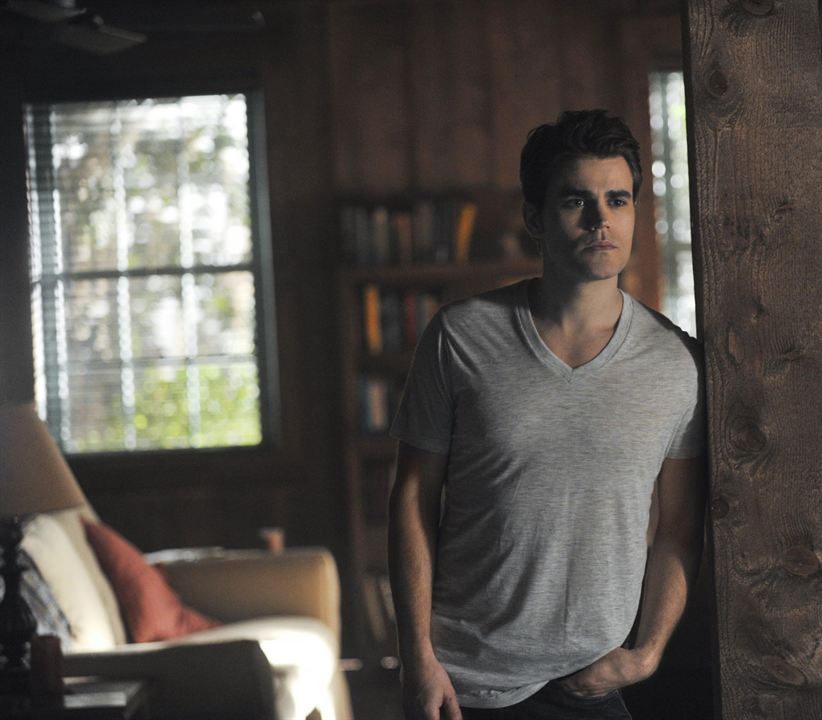 The Vampire Diaries : Fotoğraf Paul Wesley