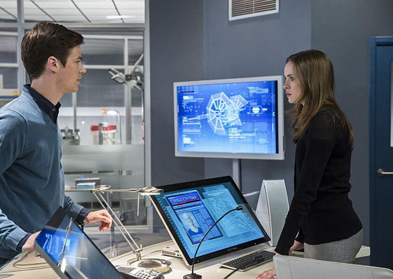 The Flash (2014) : Fotoğraf Danielle Panabaker, Grant Gustin