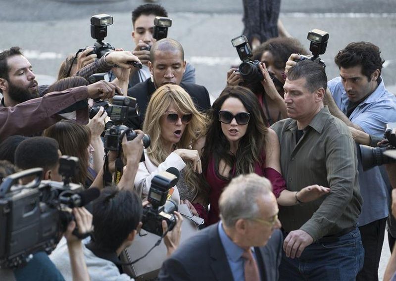 Fotoğraf Dana Wheeler-Nicholson, Stevie Lynn Jones