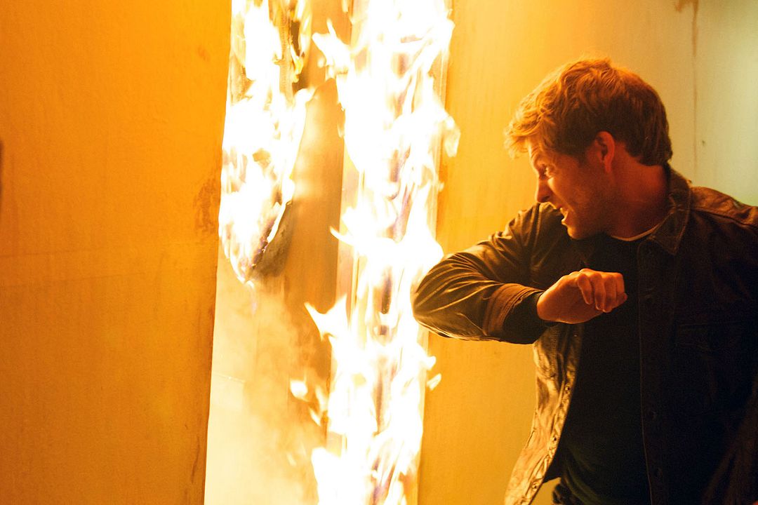 Fotoğraf Jamie Bamber