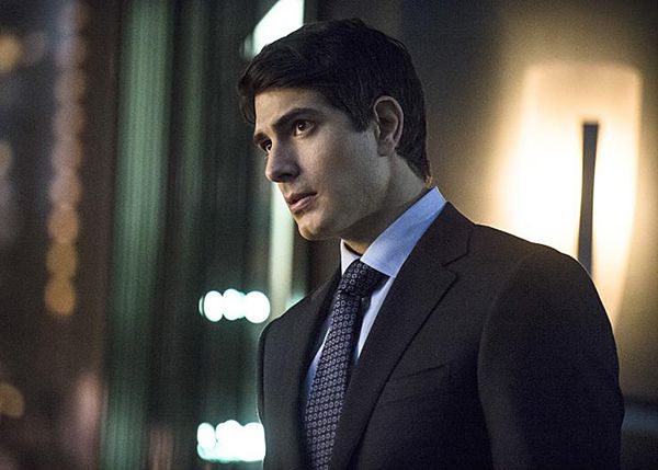 Arrow : Fotoğraf Brandon Routh