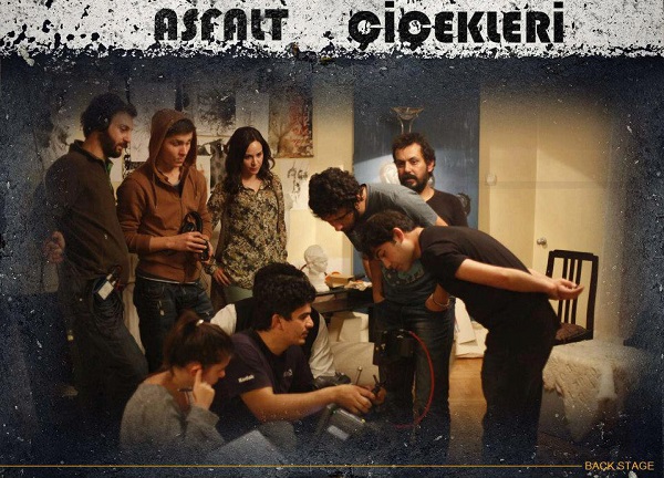 Asfalt Çiçekleri : Fotoğraf