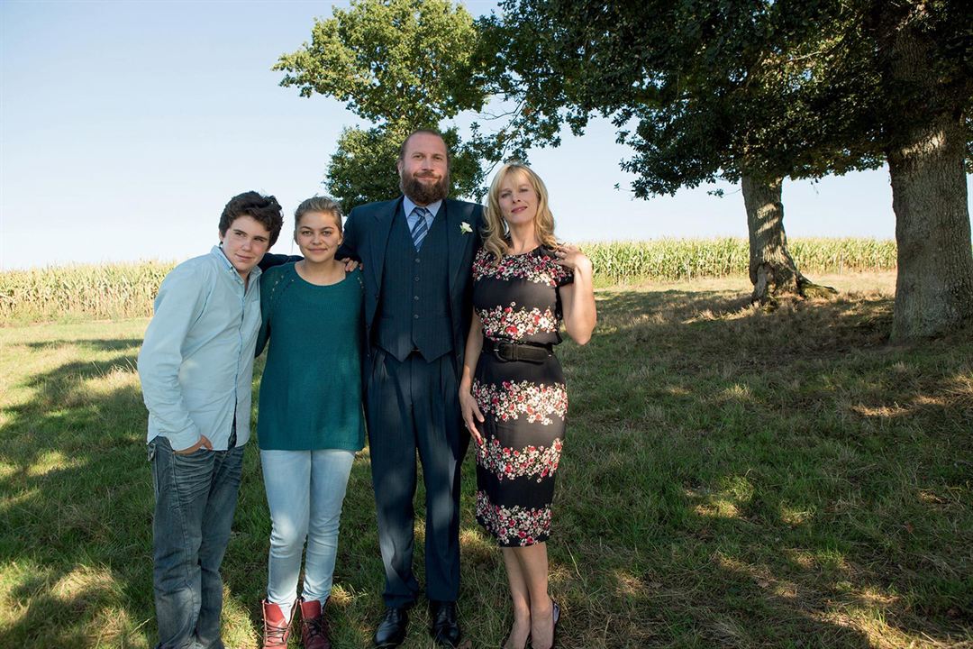 Hayatımın Şarkısı : Fotoğraf Karin Viard, François Damiens, Louane Emera, Luca Gelberg