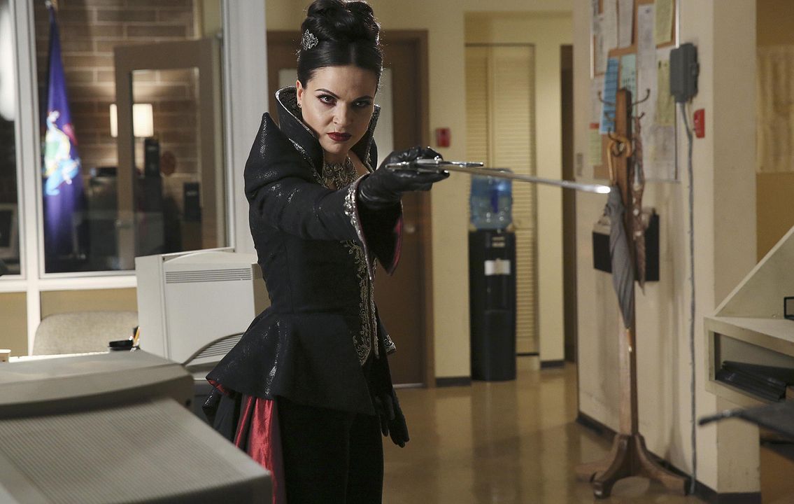 Once Upon a Time : Fotoğraf Lana Parrilla