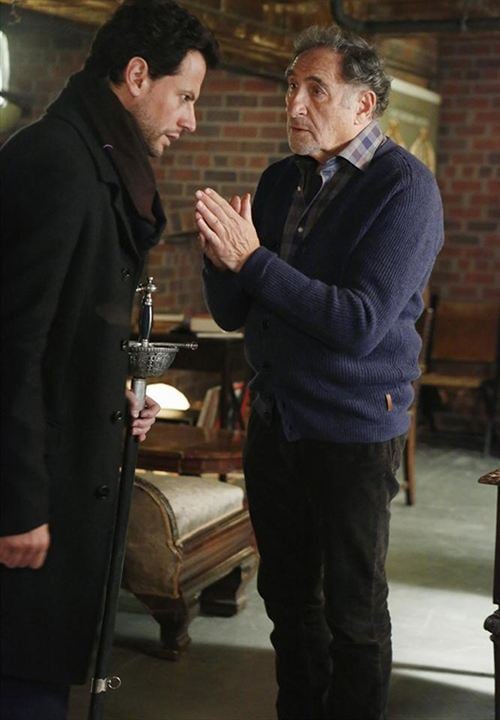 Forever : Fotoğraf Ioan Gruffudd, Judd Hirsch