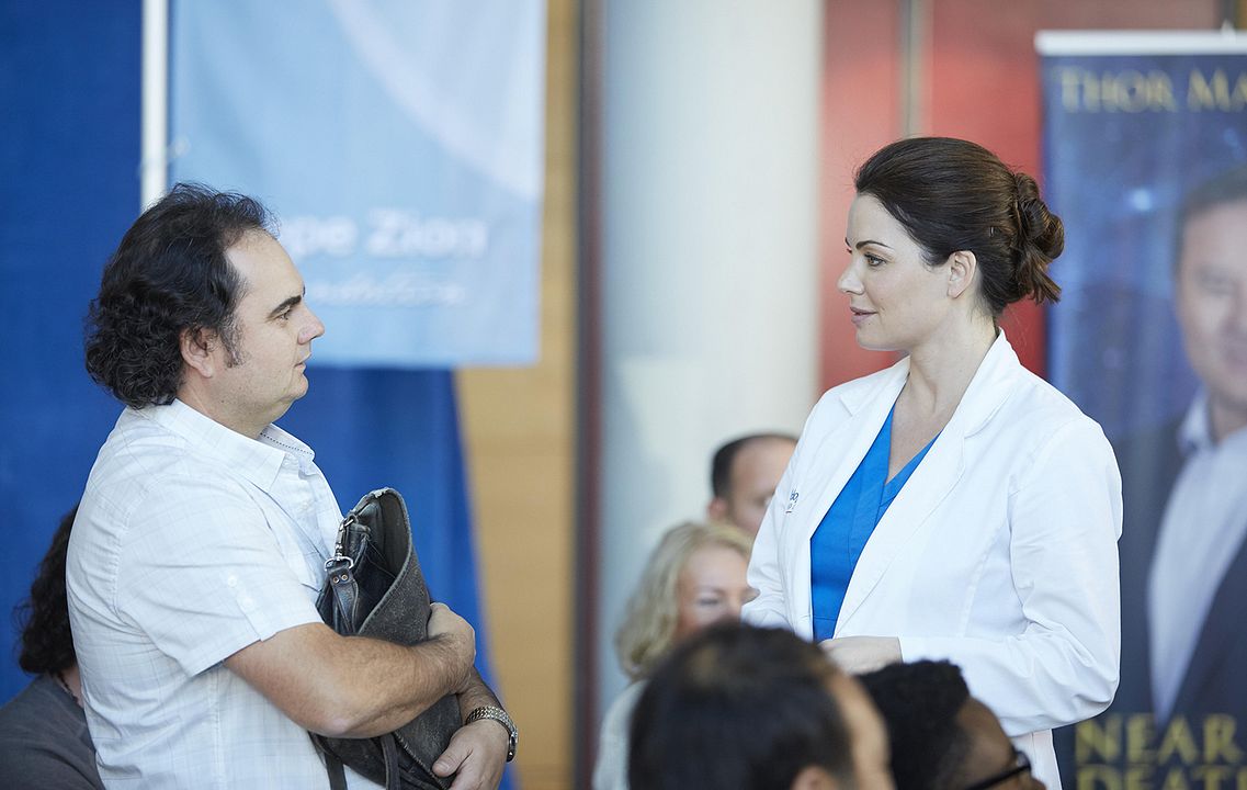 Saving Hope : Fotoğraf Erica Durance