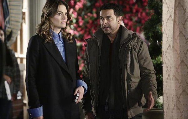 Fotoğraf Jon Huertas, Stana Katic