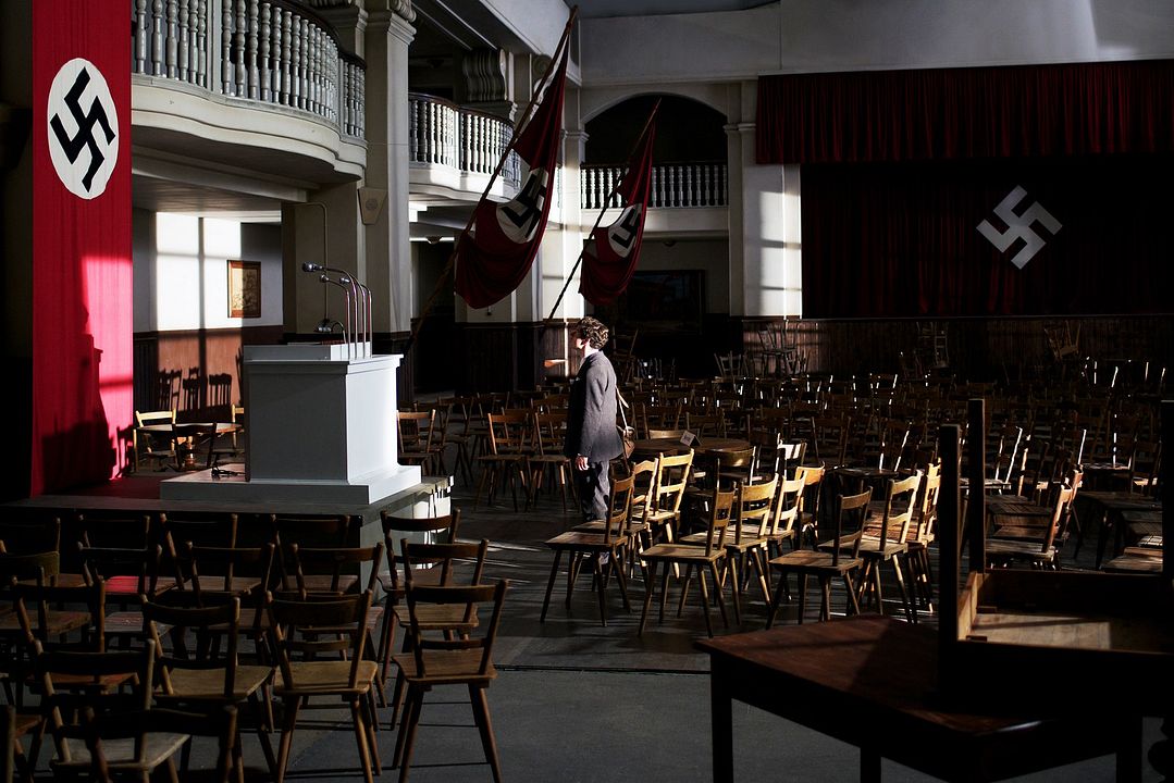 Hitler'e Suikast : Fotoğraf Christian Friedel