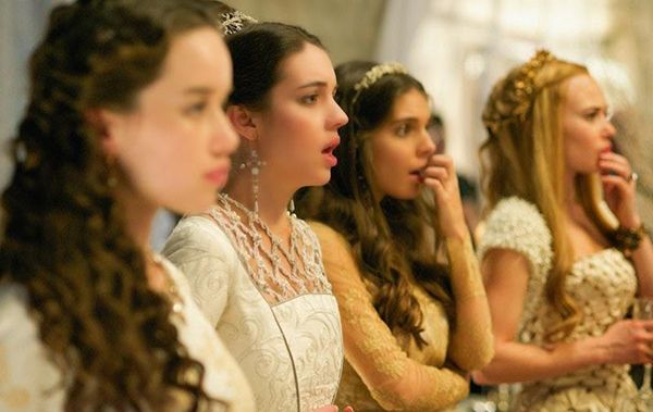 Reign : Fotoğraf Caitlin Stasey, Adelaide Kane, Anna Popplewell