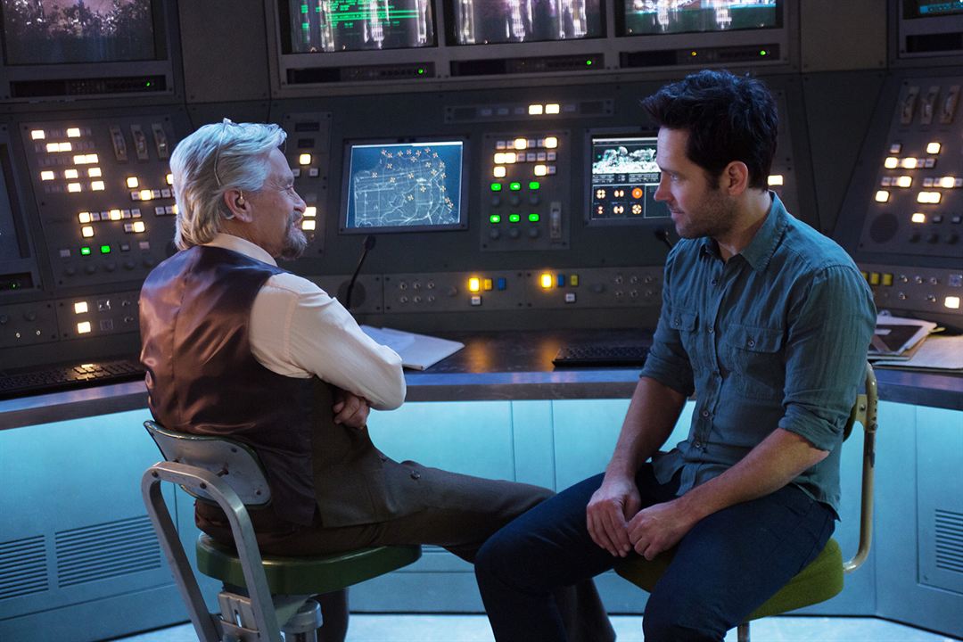 Ant-Man : Fotoğraf Michael Douglas, Paul Rudd