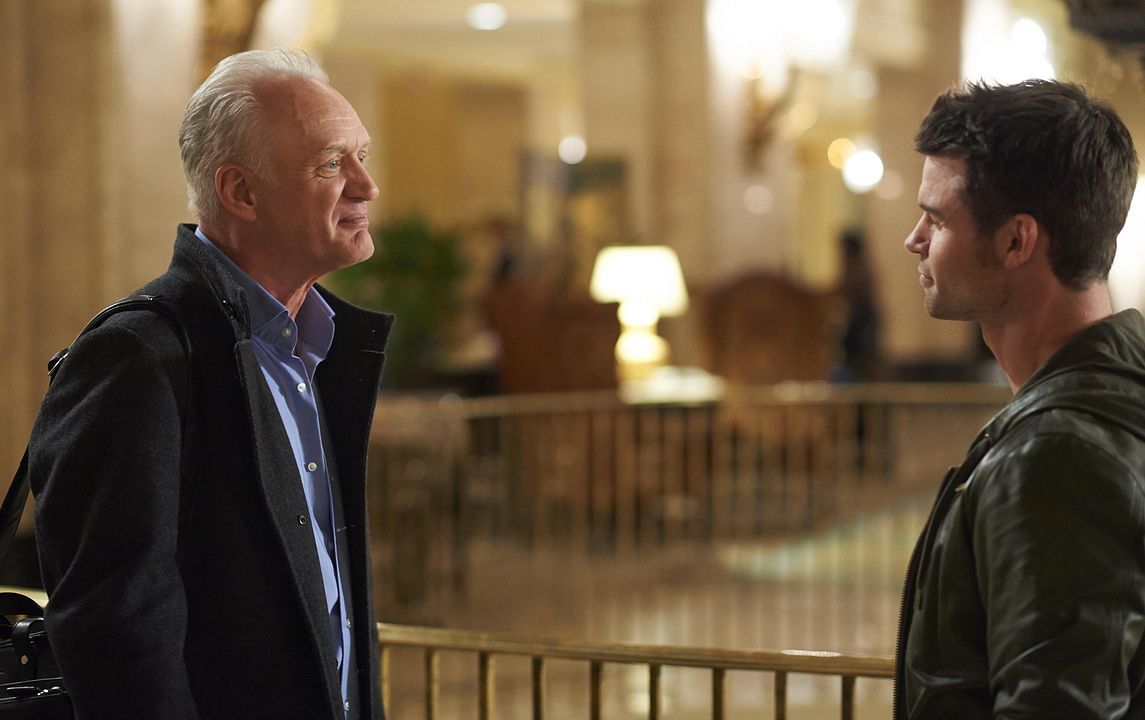 Saving Hope : Fotoğraf Daniel Gillies