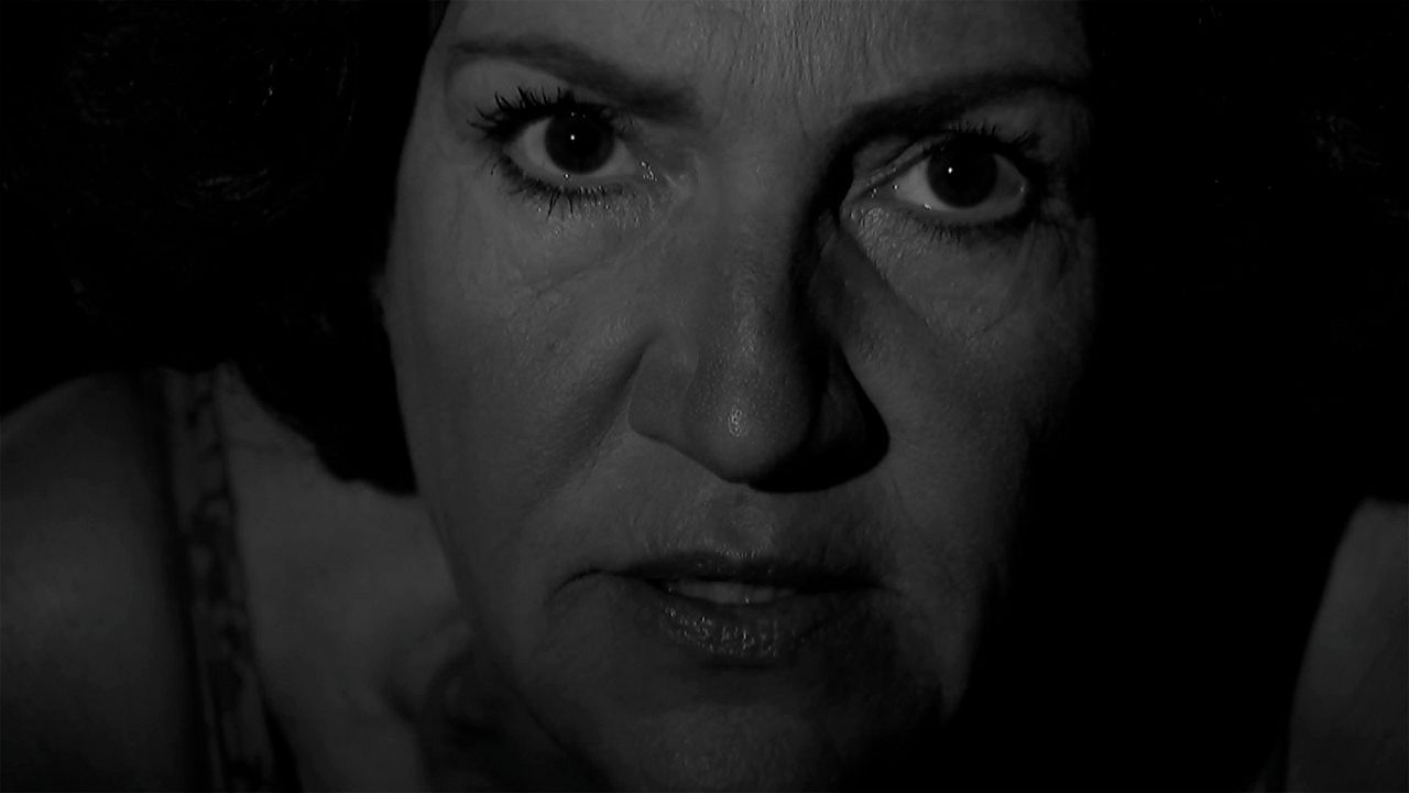 Fotoğraf Katy Karrenbauer